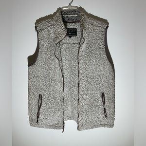Women’s Sherpa vest